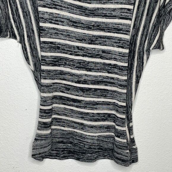 The Limited‎ Sweater - Picture 5 of 8